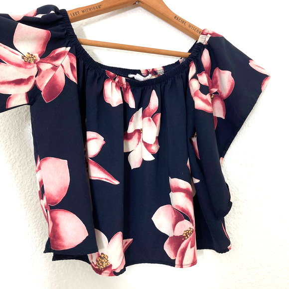 A'Gaci Navy & Pink FLORAL Top - Picture 2 of 3